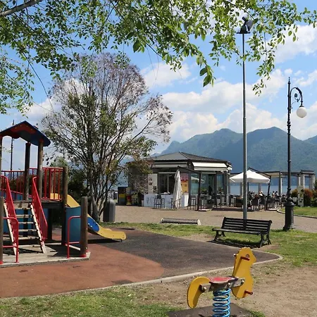 Апартаменты Lake Getaway Da Christine Casa Vacanze